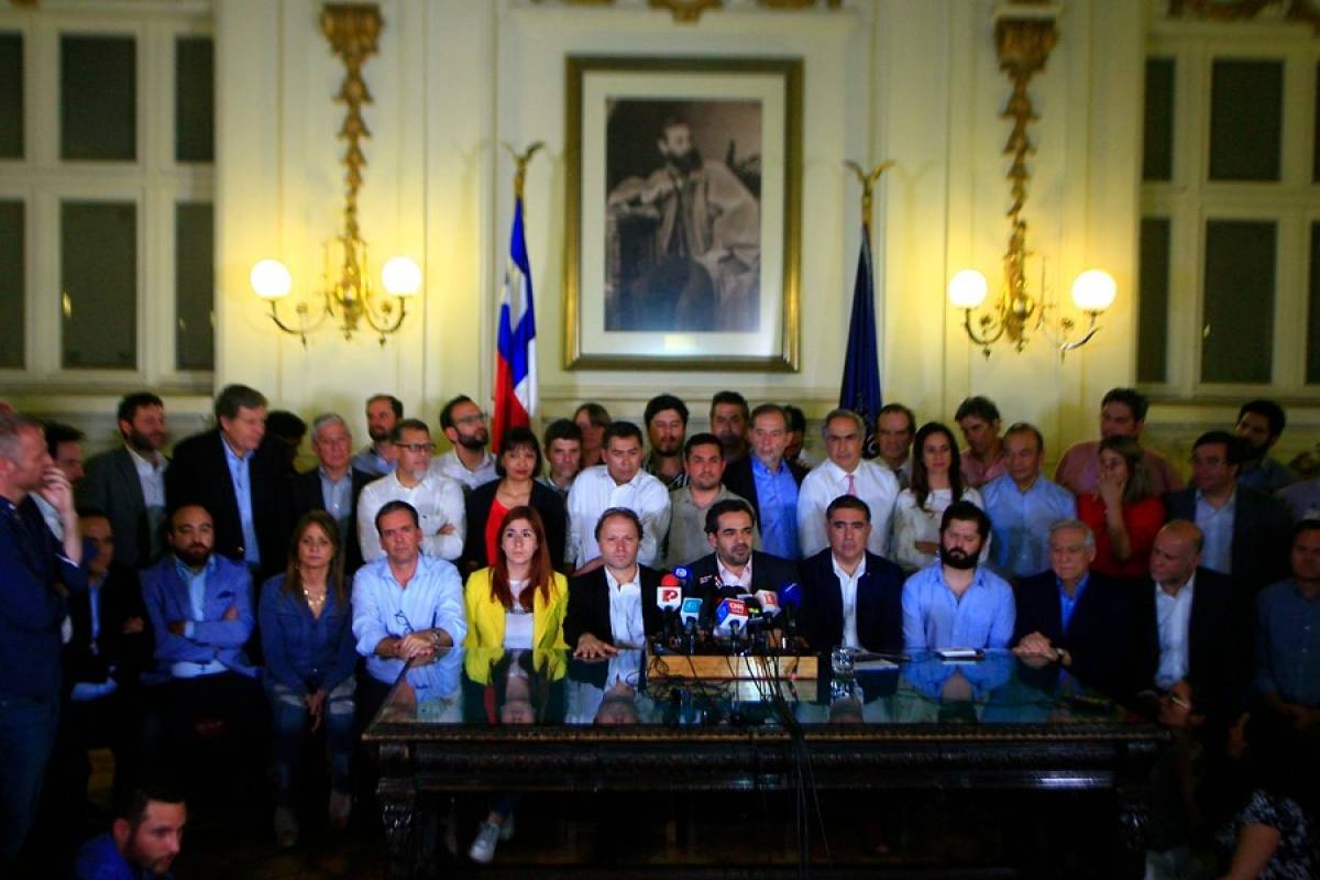 Acuerdo por la Paz Social y la Nueva Constitución